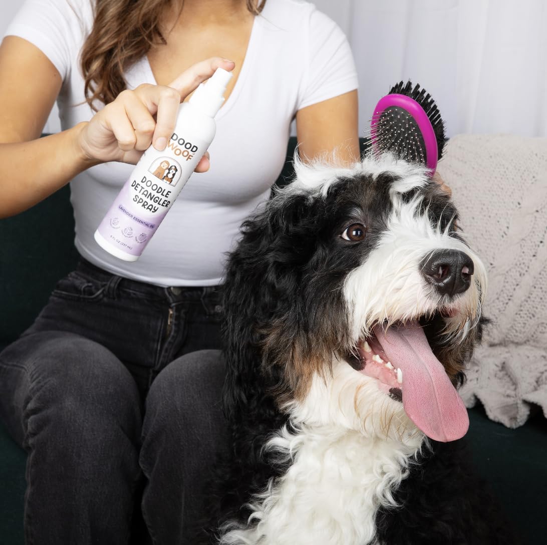 Dog Detangler Spray Leave-in Conditioner 8 oz L619802