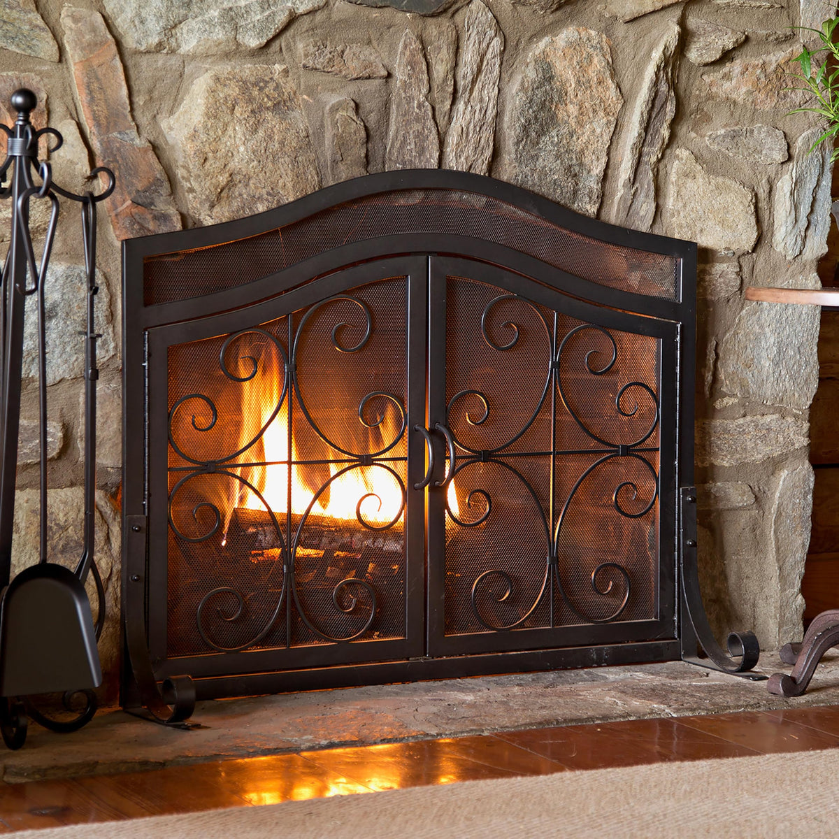 Black Metal Fireplace Screen C493